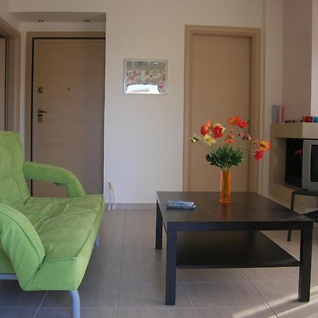 Apartments Eleni 4 Seasons Hanioti Exterior foto