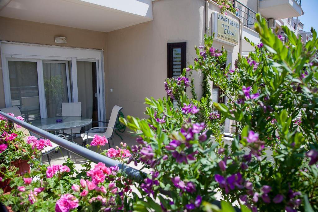 Apartments Eleni 4 Seasons Hanioti Quarto foto